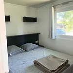 Campeggio Zecamping 2 Animaux Acceptés Dans Un Environnement Calme Et Naturel 2*