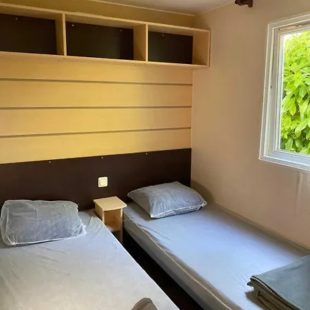 Zecamping 2 Etoiles Animaux Acceptes Dans Un Environnement Calme Et Naturel 2* Angicourt