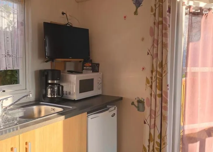 Zecamping 2 Animaux Acceptes Dans Un Environnement Calme Et Naturel Campsite